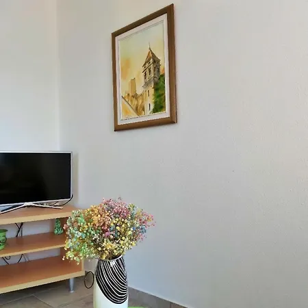 Ferienwohnung Fur 4 Personen Ca 45 Qm In Borak, Dalmatien Mitteldalmatien Daire Omiš