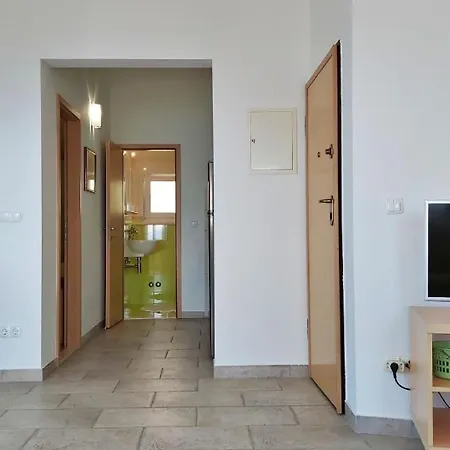 Ferienwohnung Fur 4 Personen Ca 45 Qm In Borak, Dalmatien Mitteldalmatien Omiš